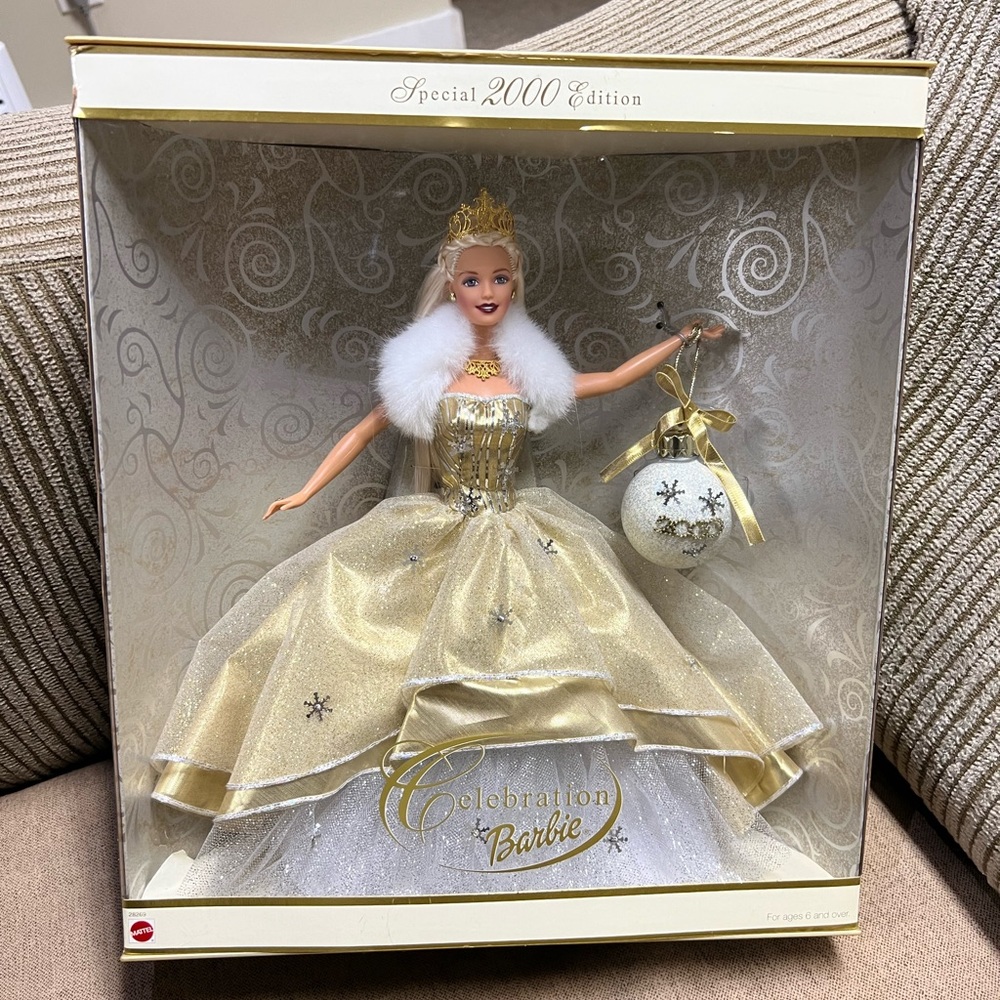 LIMITED EDITION COLLECTIBLE BARBIE DOLL BRAND NEW IN BOX